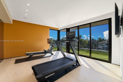 Casa en alquiler en Fort Lauderdale, Florida, 6 dormitorios № 2057614 - foto 30