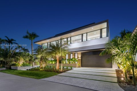 Casa en alquiler en Fort Lauderdale, Florida, 6 dormitorios № 2057614 - foto 6