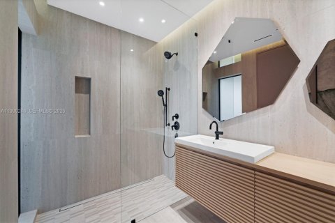 Casa en alquiler en Fort Lauderdale, Florida, 6 dormitorios № 2057614 - foto 23