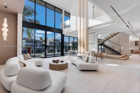 Casa en alquiler en Fort Lauderdale, Florida, 6 dormitorios № 2057614 - foto 11