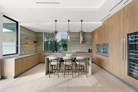 Casa en alquiler en Fort Lauderdale, Florida, 6 dormitorios № 2057614 - foto 20