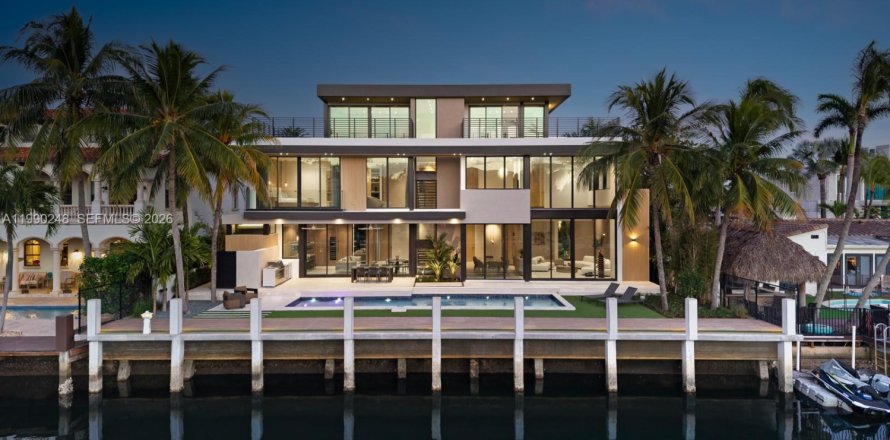Casa en Fort Lauderdale, Florida 6 dormitorios № 2057614