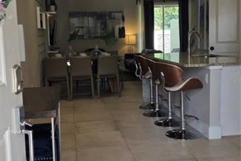 Touwnhouse à louer à Kissimmee, Floride: 4 chambres, 167.6 m2 № 1795957 - photo 2