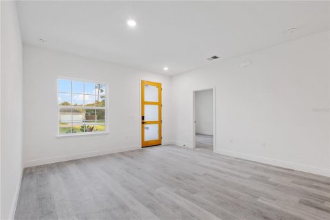 Villa ou maison à louer à Ocala, Floride: 4 chambres, 151.43 m2 № 2418750 - photo 9