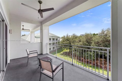 Condo in Doral, Florida, 3 bedrooms  № 1959595 - photo 15