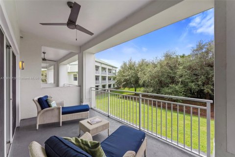 Condo in Doral, Florida, 3 bedrooms  № 1959595 - photo 5