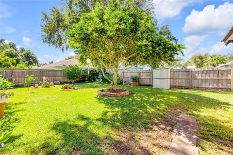 House in New Smyrna Beach, Florida 3 bedrooms, 153.85 sq.m. № 2393802 - photo 25