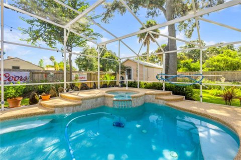 House in New Smyrna Beach, Florida 3 bedrooms, 153.85 sq.m. № 2393802 - photo 22