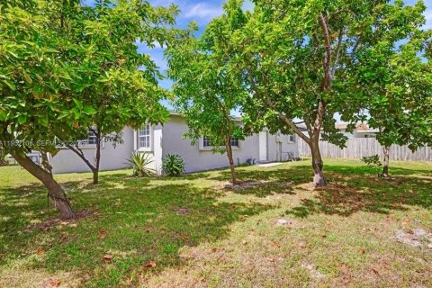 Купить виллу или дом в Майами, Флорида 5 спален, 129.88м2, № 2006718 - фото 5