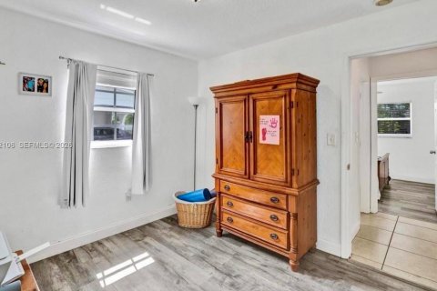 Купить виллу или дом в Майами, Флорида 5 спален, 129.88м2, № 2006718 - фото 20