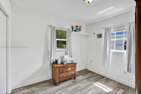 Купить виллу или дом в Майами, Флорида 5 спален, 129.88м2, № 2006718 - фото 19