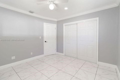 Villa ou maison à louer à Plantation, Floride: 3 chambres, 163.6 m2 № 2078497 - photo 22