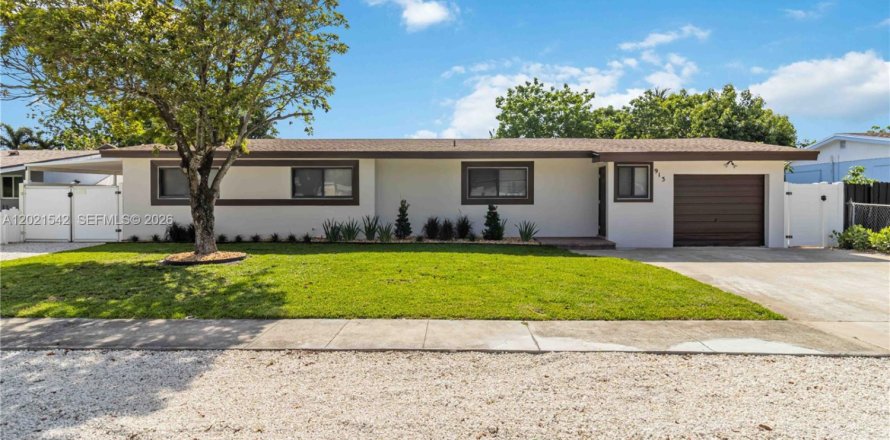 Villa ou maison à Plantation, Floride 3 chambres, 163.6 m2 № 2078497