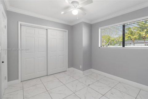Villa ou maison à louer à Plantation, Floride: 3 chambres, 163.6 m2 № 2078497 - photo 16