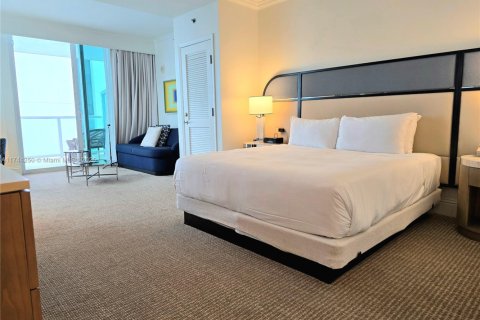 Condominio en venta en Miami Beach, Florida, 47.94 m2 № 1710971 - foto 2