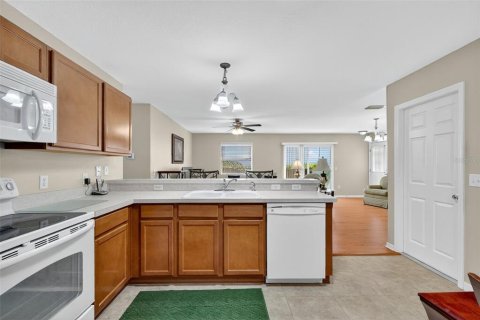 Купить виллу или дом в Те-Виллиджис, Флорида 6 комнат, 107.4м2, № 1914500 - фото 16