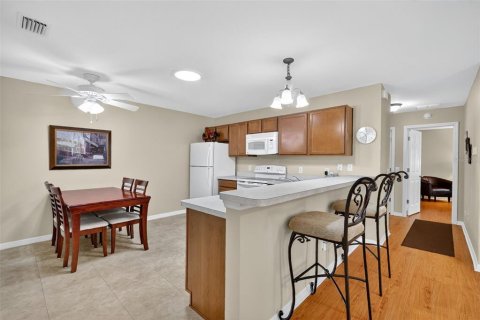 Купить виллу или дом в Те-Виллиджис, Флорида 6 комнат, 107.4м2, № 1914500 - фото 17