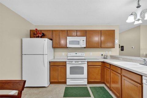 Купить виллу или дом в Те-Виллиджис, Флорида 6 комнат, 107.4м2, № 1914500 - фото 15