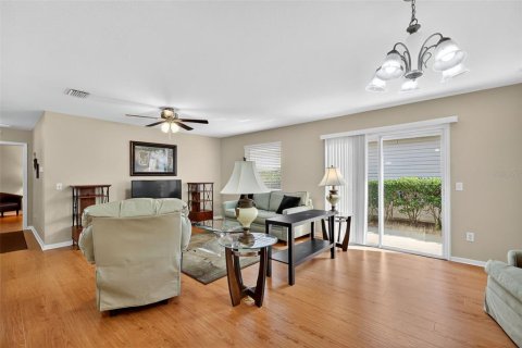 Купить виллу или дом в Те-Виллиджис, Флорида 6 комнат, 107.4м2, № 1914500 - фото 8