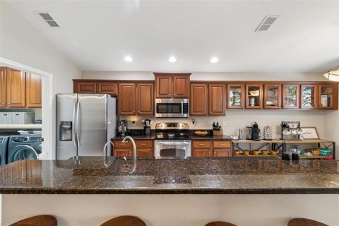 Casa en venta en Wesley Chapel, Florida, 3 dormitorios, 210.33 m2 № 2096545 - foto 15