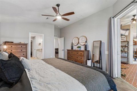 Casa en venta en Wesley Chapel, Florida, 3 dormitorios, 210.33 m2 № 2096545 - foto 29