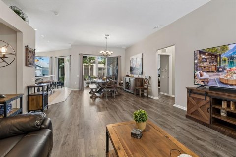 Casa en venta en Wesley Chapel, Florida, 3 dormitorios, 210.33 m2 № 2096545 - foto 7