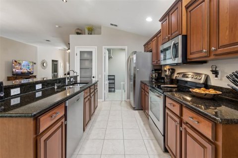 Casa en venta en Wesley Chapel, Florida, 3 dormitorios, 210.33 m2 № 2096545 - foto 18