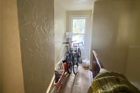 Propiedad comercial en venta en Gainesville, Florida, 7 dormitorios, 262.54 m2 № 2166351 - foto 14