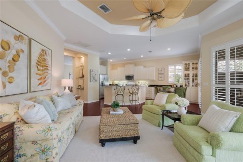 House in Bradenton, Florida 2 bedrooms, 209.96 sq.m. № 2151871 - photo 10