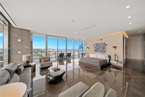 Condominio en venta en Miami Beach, Florida, 5 dormitorios, 840.67 m2 № 2256751 - foto 28