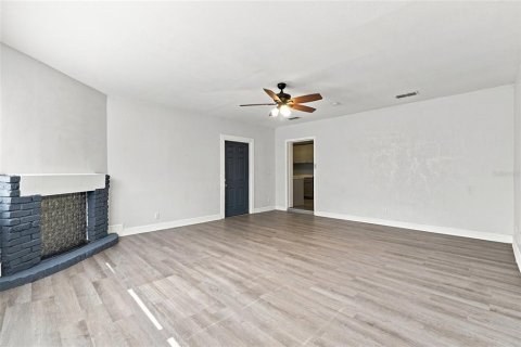 Villa ou maison à vendre à Winter Haven, Floride: 4 chambres, 142.33 m2 № 2285263 - photo 24