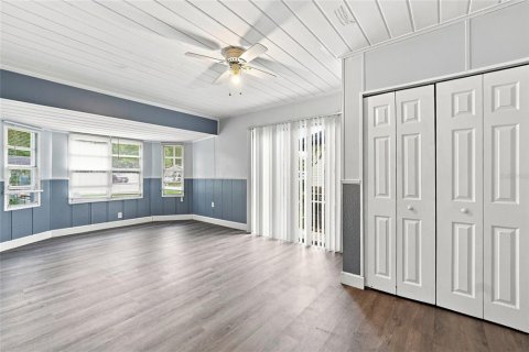 Villa ou maison à vendre à Winter Haven, Floride: 4 chambres, 142.33 m2 № 2285263 - photo 3