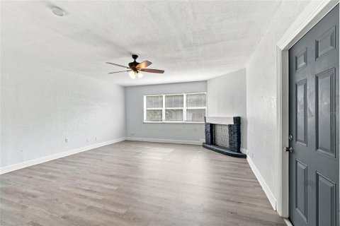 Villa ou maison à vendre à Winter Haven, Floride: 4 chambres, 142.33 m2 № 2285263 - photo 22