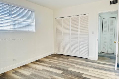 Appartement à louer à Miami, Floride: 1 chambre № 1990017 - photo 7