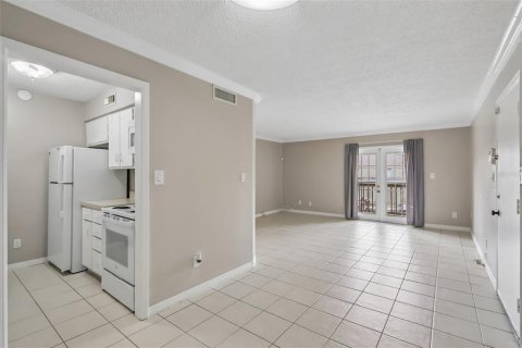 Copropriété à vendre à Altamonte Springs, Floride: 2 chambres, 76.92 m2 № 2219352 - photo 16