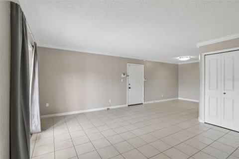 Copropriété à vendre à Altamonte Springs, Floride: 2 chambres, 76.92 m2 № 2219352 - photo 12