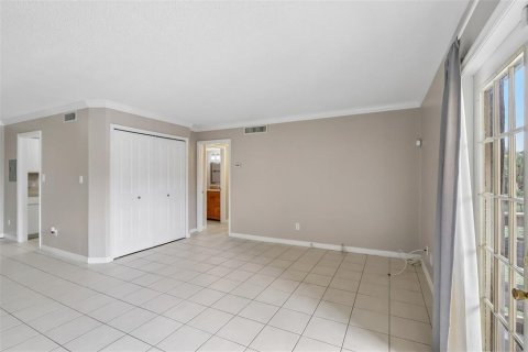 Copropriété à vendre à Altamonte Springs, Floride: 2 chambres, 76.92 m2 № 2219352 - photo 11