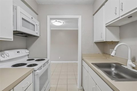 Copropriété à vendre à Altamonte Springs, Floride: 2 chambres, 76.92 m2 № 2219352 - photo 20