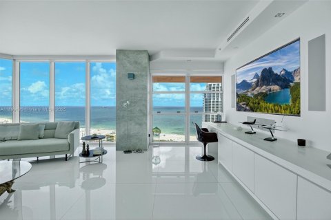 Copropriété à vendre à Miami Beach, Floride: 3 chambres, 506.32 m2 № 1950818 - photo 18