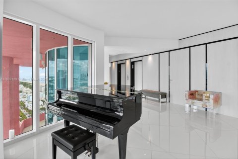 Copropriété à vendre à Miami Beach, Floride: 3 chambres, 506.32 m2 № 1950818 - photo 30