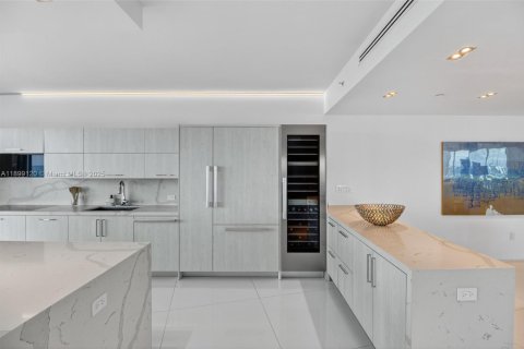 Copropriété à vendre à Miami Beach, Floride: 3 chambres, 506.32 m2 № 1950818 - photo 13