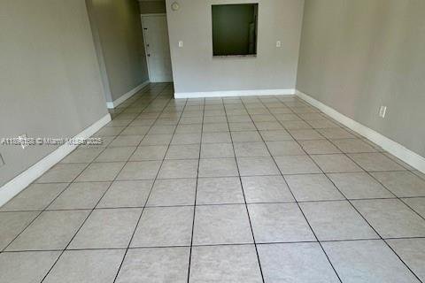 Condominio en alquiler en Miami, Florida, 1 dormitorio, 70.14 m2 № 1939301 - foto 6