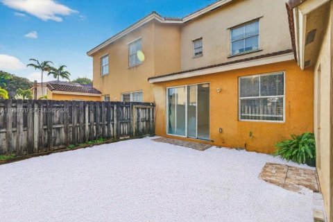 Купить таунхаус в Хомстед, Флорида 3 спальни, 128.02м2, № 2028979 - фото 19