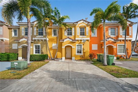 Таунхаус в Хомстед, Флорида 3 спальни, 128.02м2 № 2028979