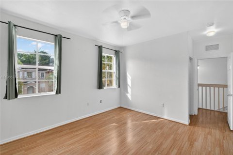 Купить таунхаус в Хомстед, Флорида 3 спальни, 128.02м2, № 2028979 - фото 24