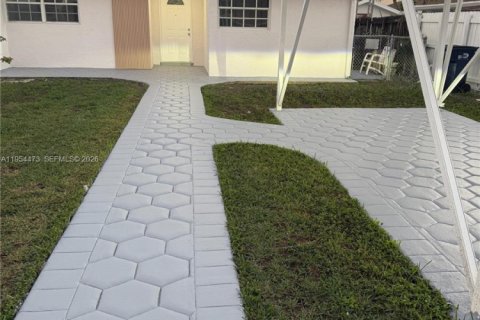 Таунхаус в Майами, Флорида 3 спальни, 125.42м2 № 2009528