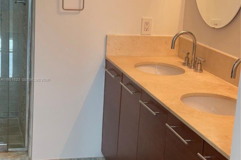 Снять в аренду кондоминиум в Санрайз, Флорида 3 спальни, 118.08м2, № 2006059 - фото 16