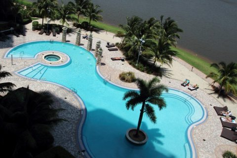 Снять в аренду кондоминиум в Санрайз, Флорида 3 спальни, 118.08м2, № 2006059 - фото 6