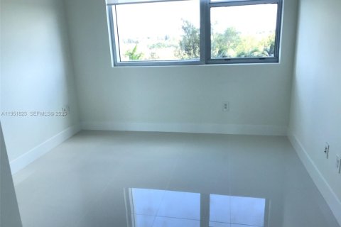 Снять в аренду кондоминиум в Санрайз, Флорида 3 спальни, 118.08м2, № 2006059 - фото 13