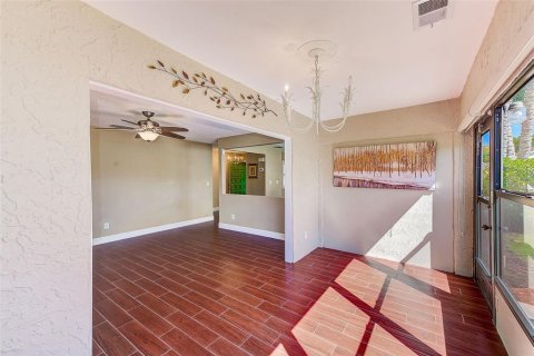 Copropriété à vendre à Clearwater, Floride: 2 chambres, 101.73 m2 № 1589940 - photo 8